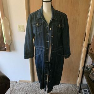 Size XL denim long jacket